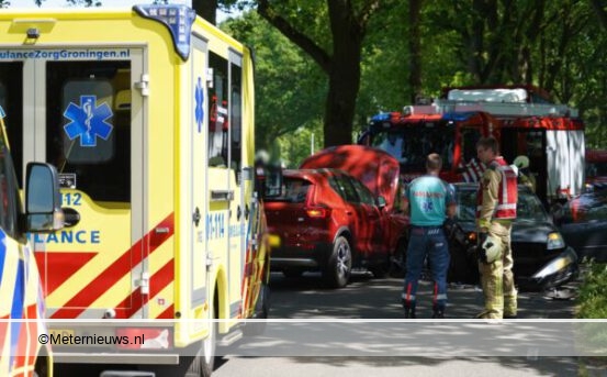 Weer ongeval op Zevenhuisterweg in Nieuw Roden. Weer ongeval op Zevenhuisterweg in Nieuw Roden.
