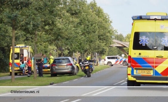 Motor vliegt in brand na ongeval Beilen. Motor vliegt in brand na ongeval Beilen.