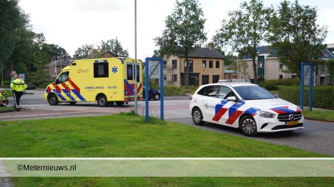 Fietsers botsen in Roden
