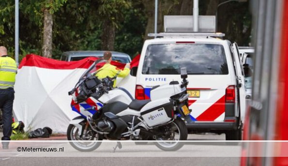 Dode bij ernstig aanrijding met fietser Slochteren. Dode bij ernstig aanrijding met fietser Slochteren.