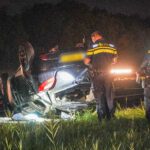Auto op de kop. Aanrijding vrachtauto op A7 bij Tolbert(Video)
