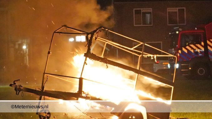 aanhanger in de brand in Coevorden