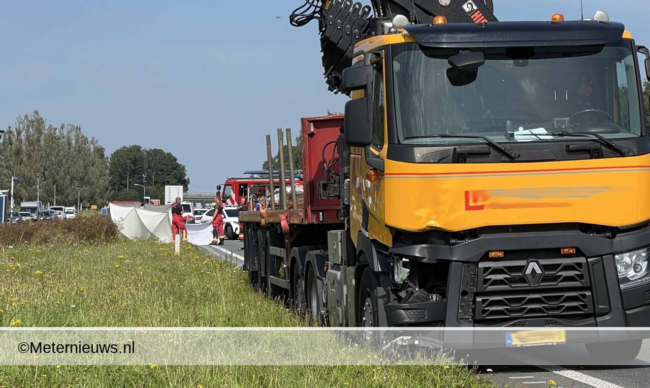 Voetganger aangereden in Ter Apel. Voetganger aangereden in Ter Apel.