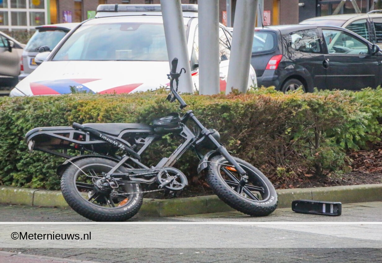 Fatbiker gewond na aanrijding in Emmen. Fatbiker gewond na aanrijding in Emmen.