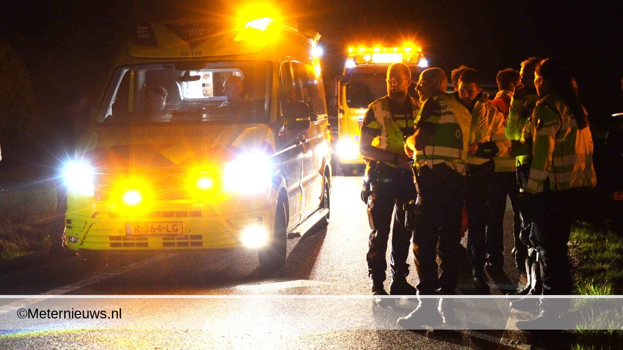 Aanrijding en gewonde in trouwstoet A28 Westerbork/Beilen. Aanrijding en gewonde in trouwstoet A28 Westerbork/Beilen.
