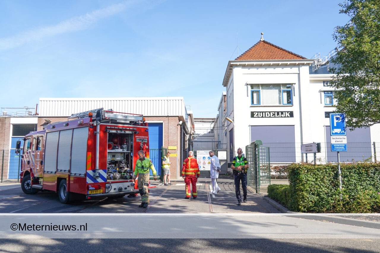 Lek in amoniaktank bij melkfabriek Marum(Video)