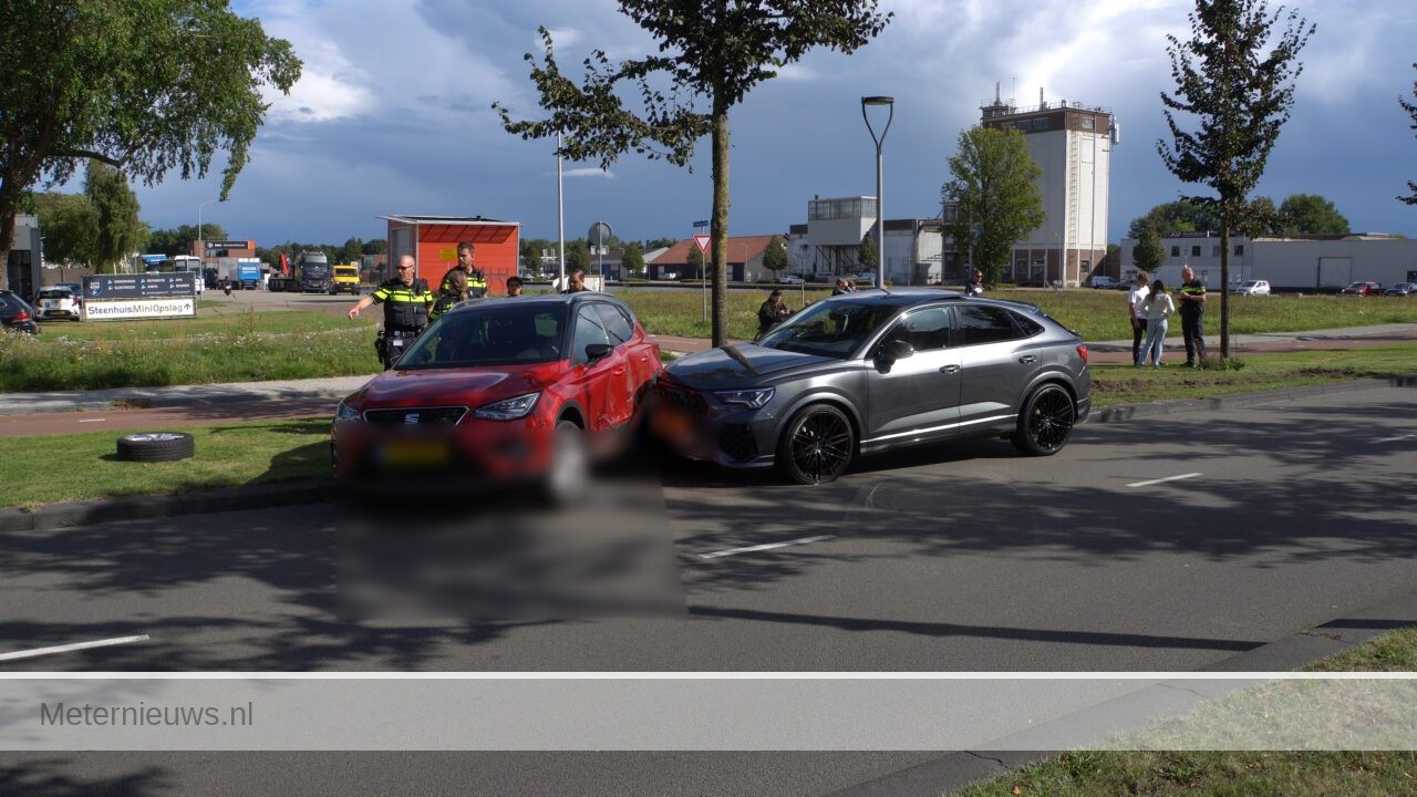 Assen – Aanrijding op Industrieweg zonder gewonden.