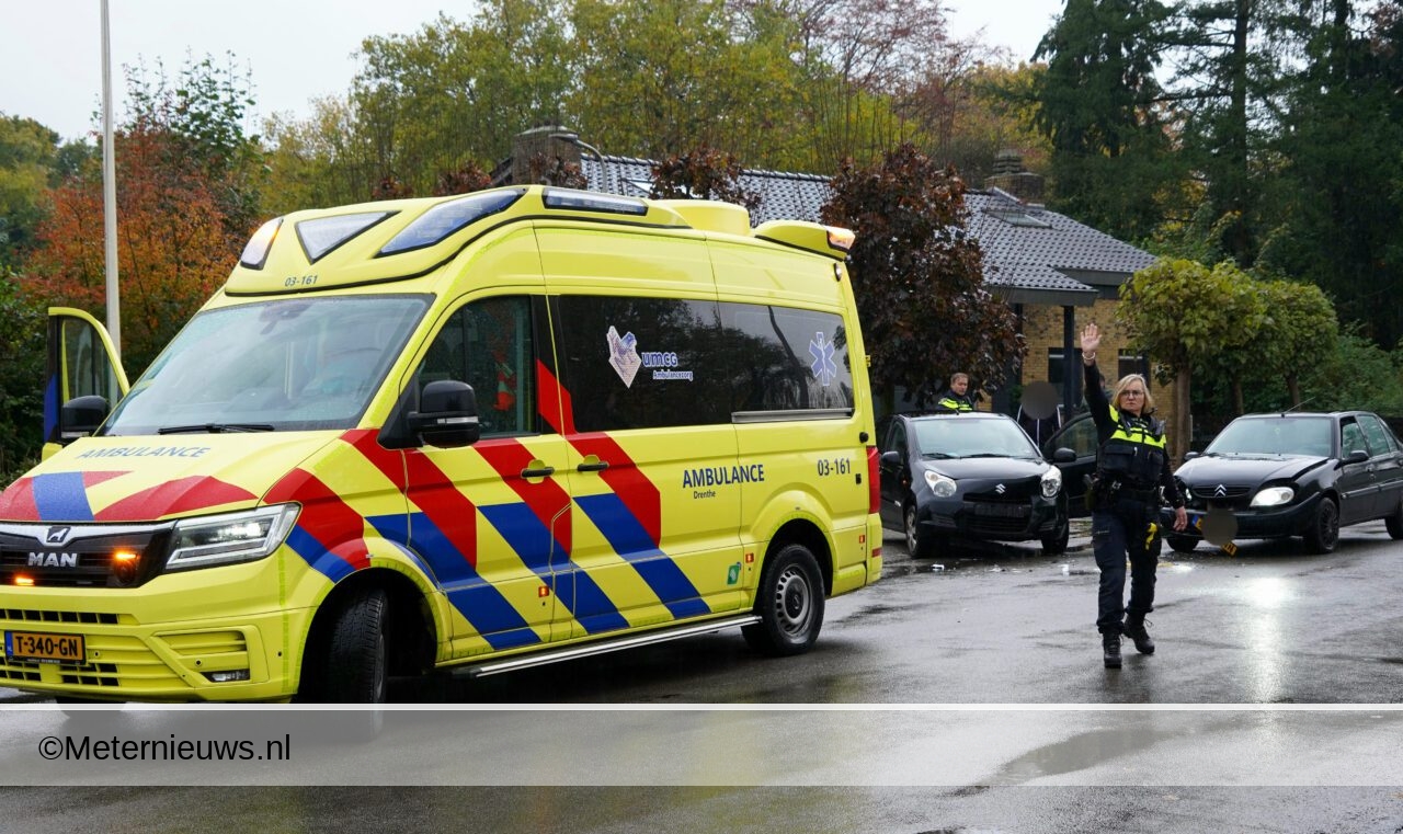 Auto’s botsen in Hoogeveen (Video) |