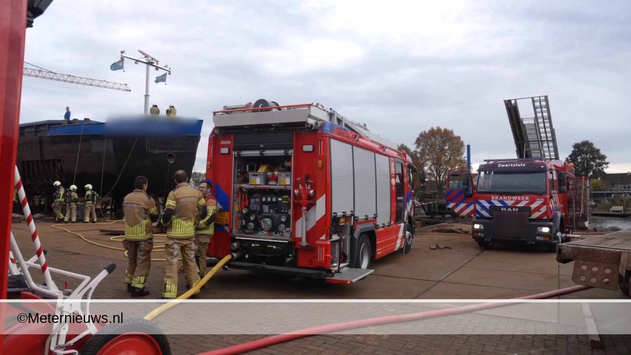 Bootbrand in Zwartsluis(Video) |