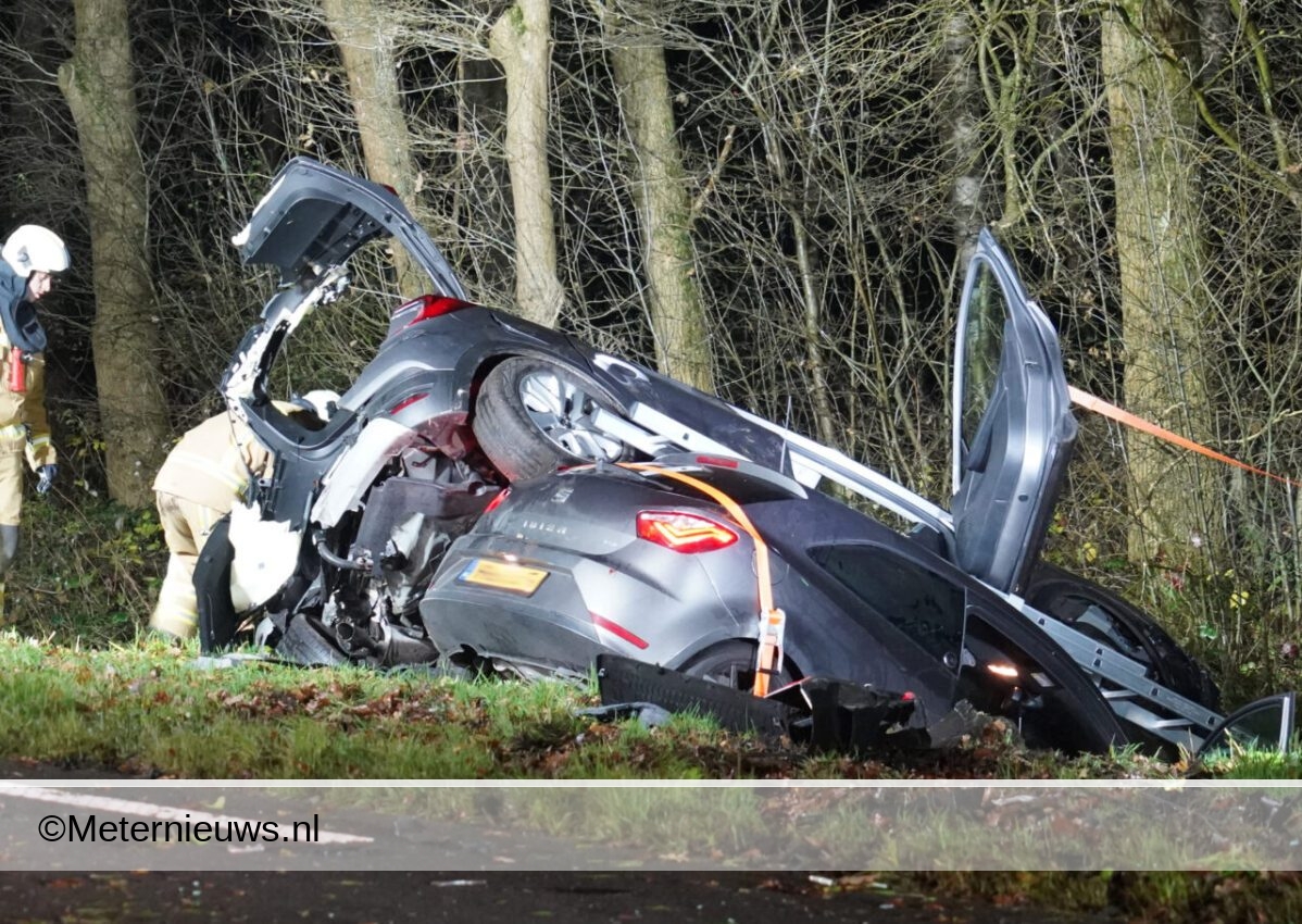 Auto’s opelkaar in Gasselternijveenschemond en 2 gewonden(Video) |