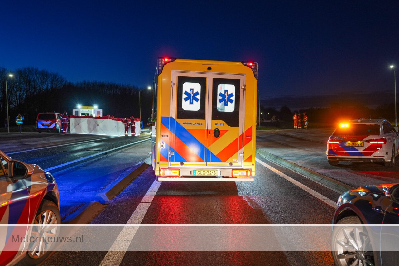 Dode bij ongeval met drie auto’s N366.