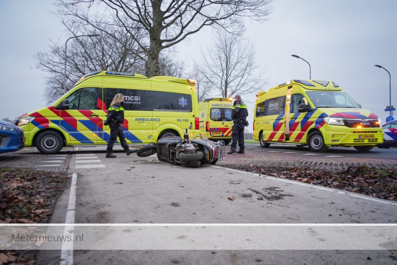 Twee gewonden na ongeval Rhee.