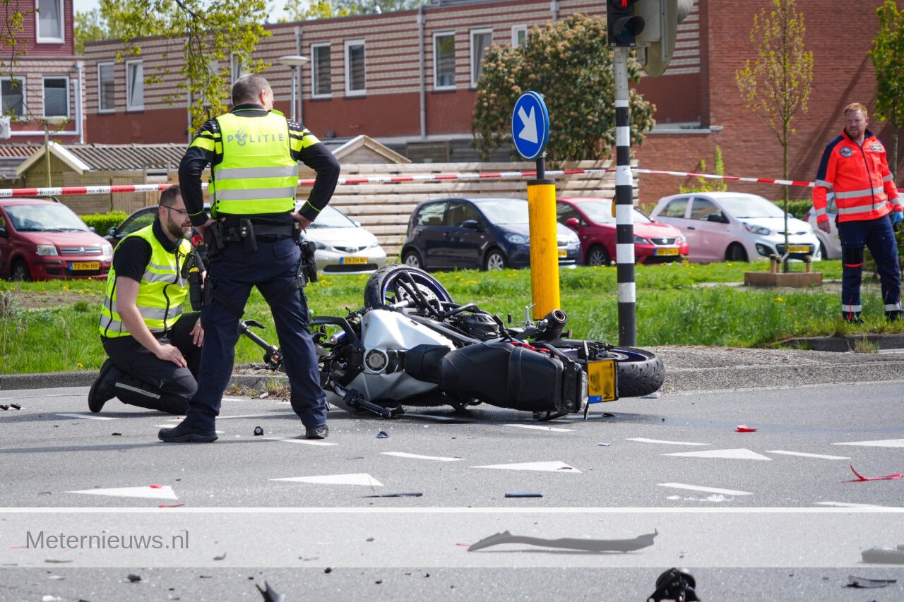 Motorrijder gewond ernstig ongeluk Groningen(Video)
