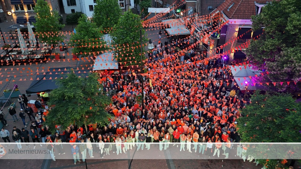 Meppelers in spanning door gelijkspel Oranje(Video)