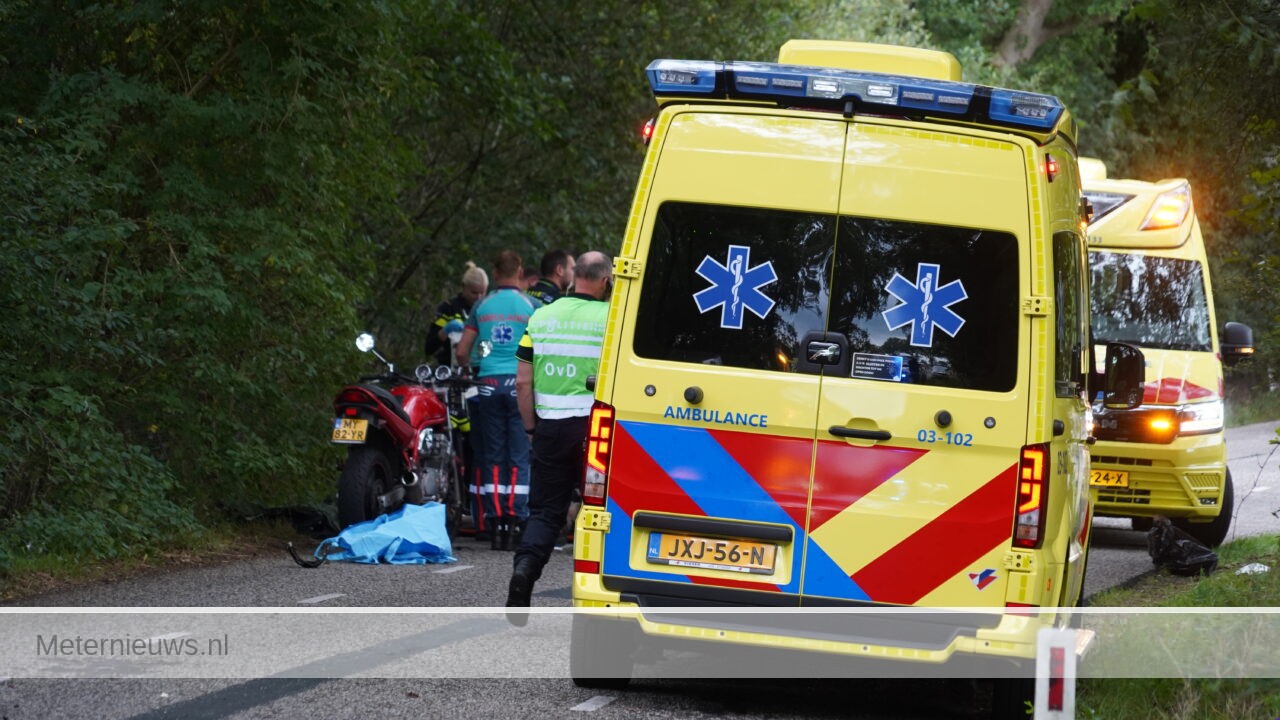 Motorrijder gewond na aanrijding tegen auto Orvelte(Video) |
